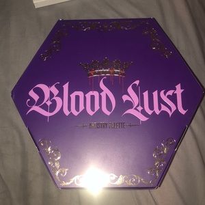 Jeffree star cosmetics Blood Lust